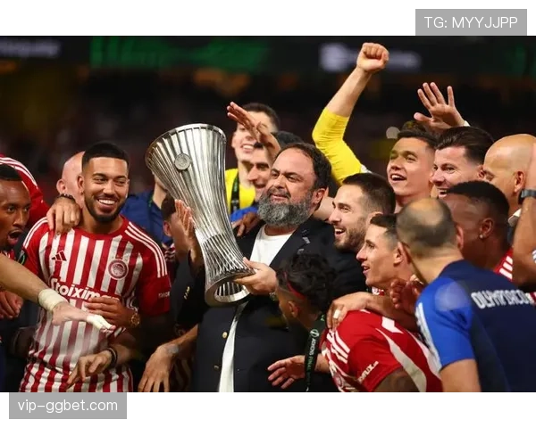 奥林匹亚科斯客场取胜 希腊球队保留晋级希望